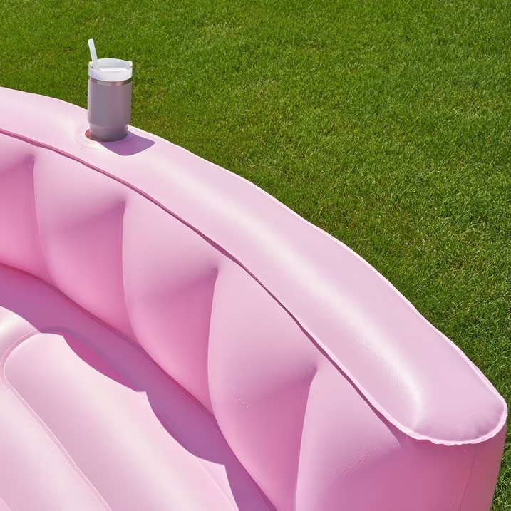 OVERSIZED INFLATABLE SOFA Pink