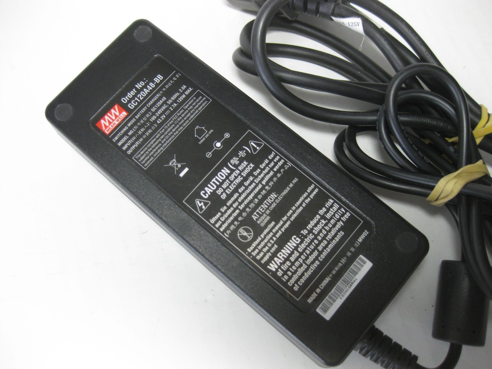 Boosted Board V1 Electric Skateboard with Remote & Charger –FOR PART ONLY