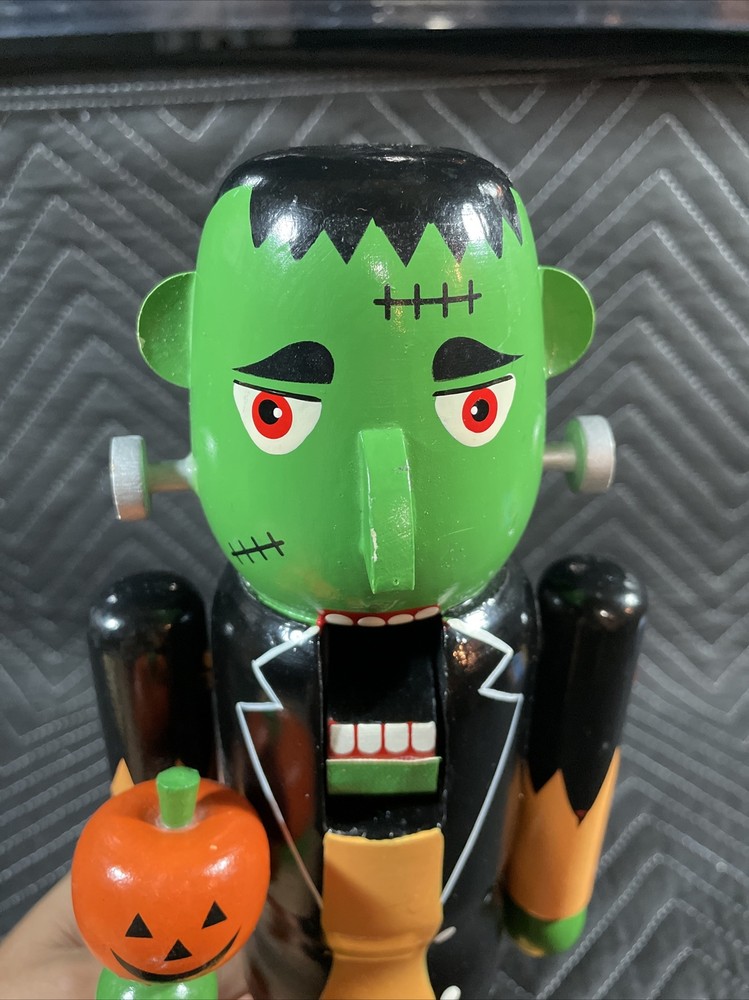 Halloween FRANKENSTEIN 14” Nutcracker 2009 Target Limited Edition Numbered- Tags