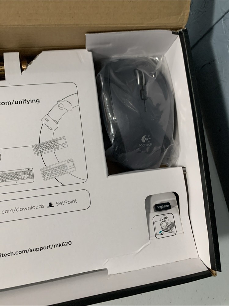 Logitech MK620 (Wireless Mouse & Keyboard Combo) New - Open Box
