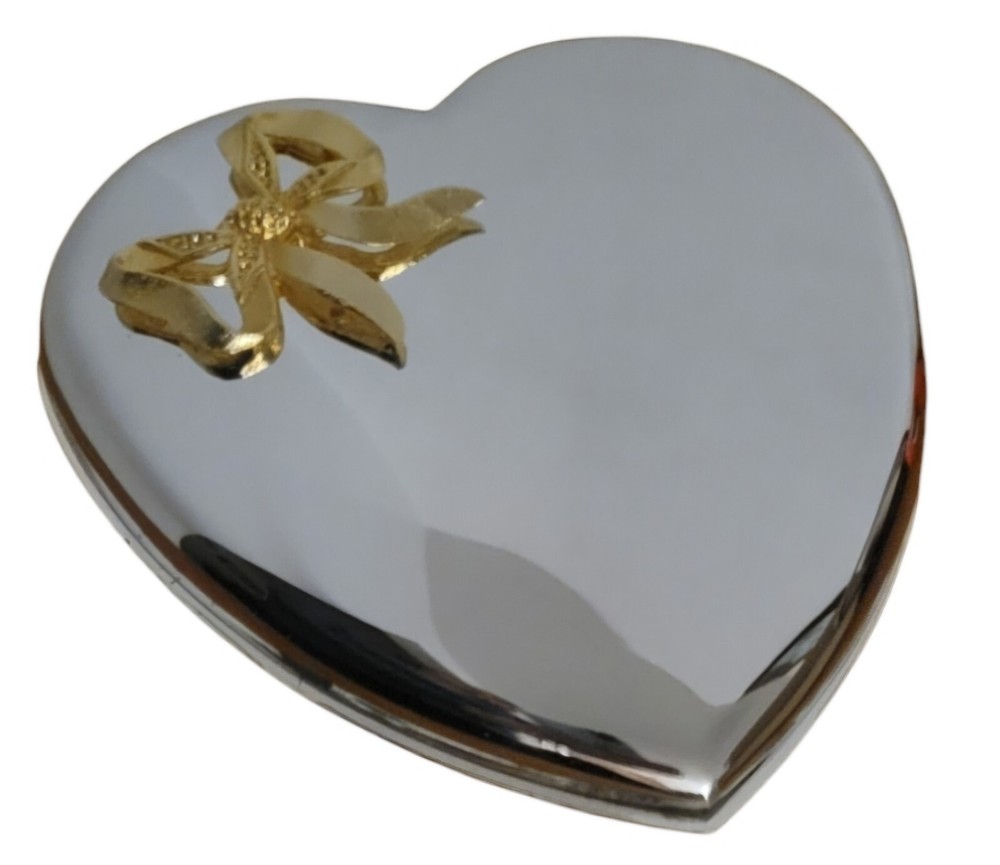 Wm. A. Rogers Silverplate Sweetheart Trinket Jewelry Box Heart Valentines Day 5"