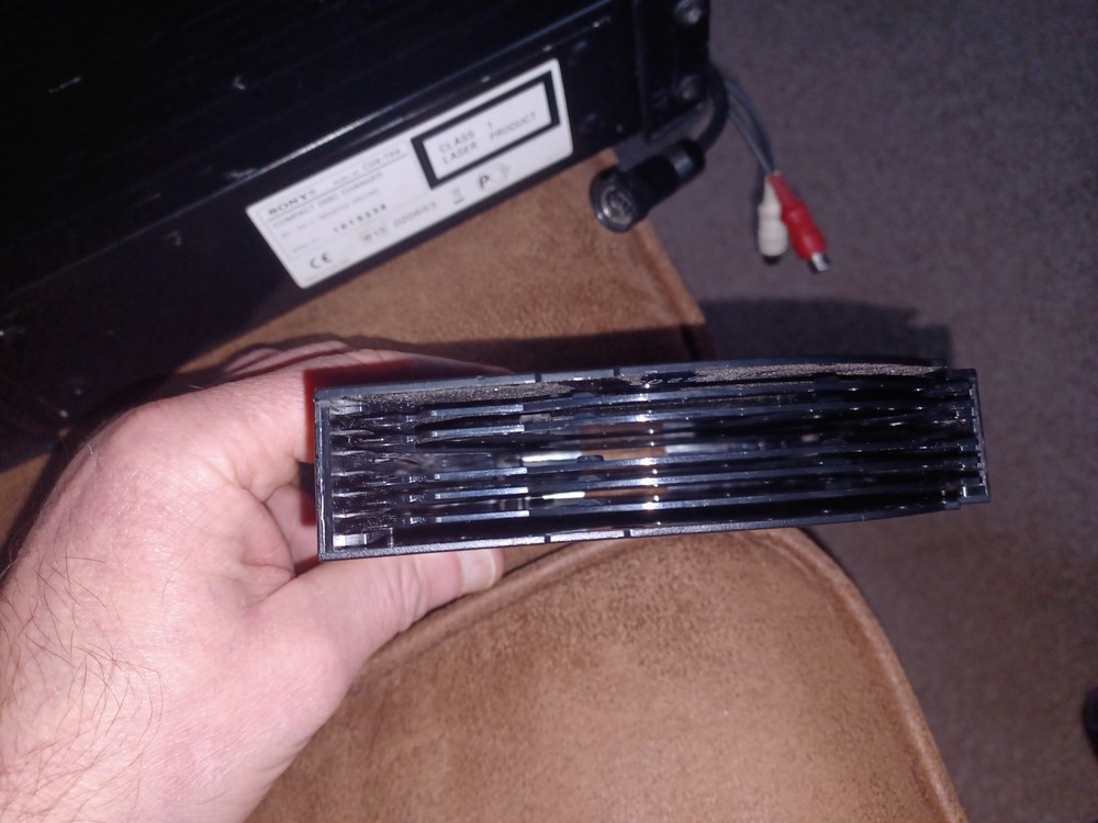 Sony Cdx-t69 Changer 6 Disc Changer