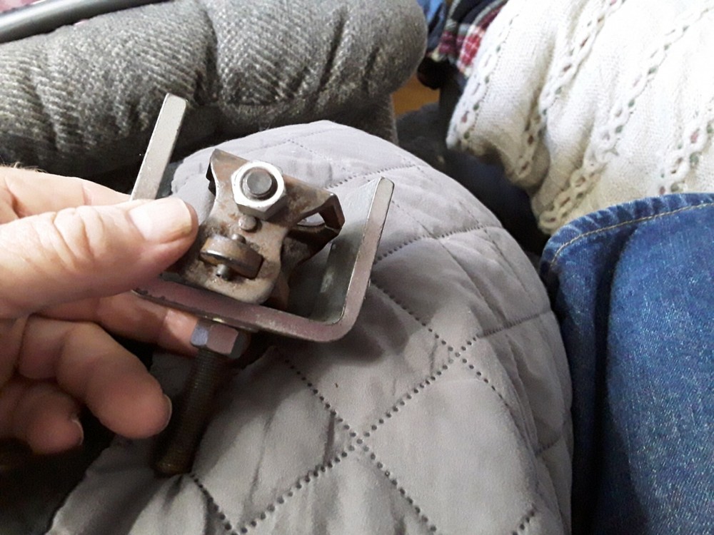 KD Tool 2144 VW Disc Brake Piston Puller Remover USA