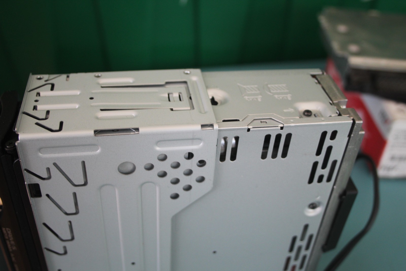 SONY CDX-GT71W CD RECEIVER IN-DASH RADIO + REMOTE + HARNESS NEW NO BOX