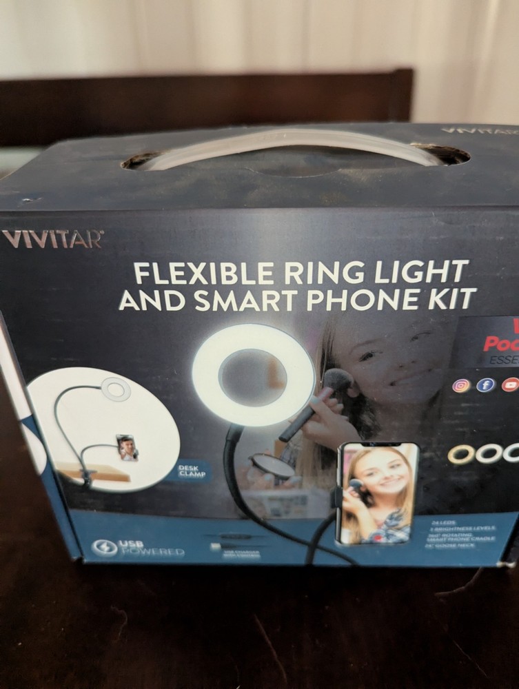 Vivitar Flexible Ring Light & Smartphone Kit - Open Box
