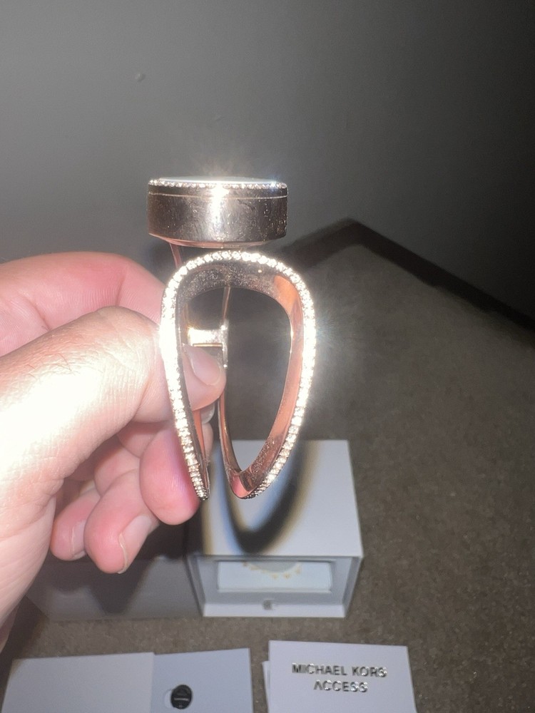 Michael Kors Thompson Rose Gold-tone Activity Tracker