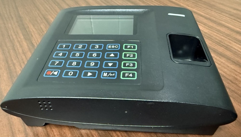 Paycor PT100 Time Clock Terminal Model US10C - Biometric/PIN Entry Tested