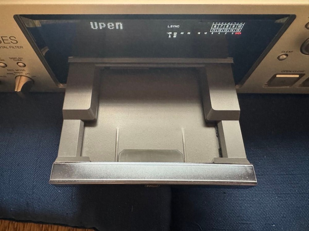 SONY MDS-JA333ES MD Deck MDLP TYPE-R Read Description Japan