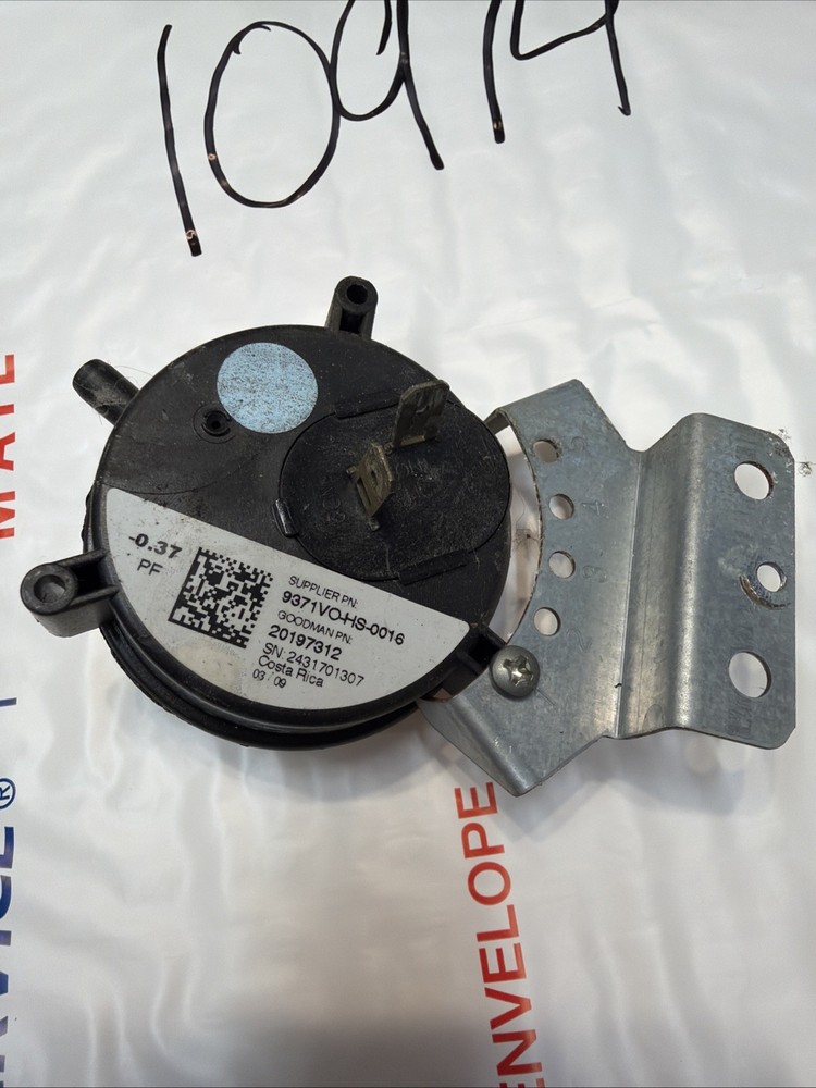 Goodman Air Pressure Switch 20197312