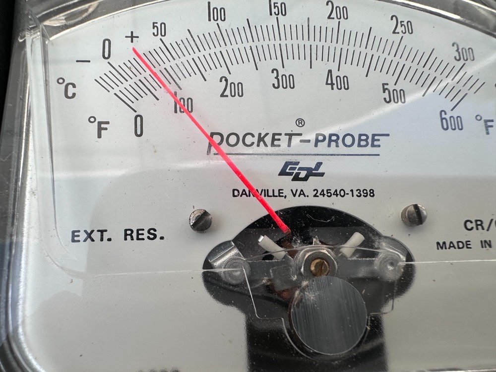 POCKET PROBE Temperature Meter NMP56