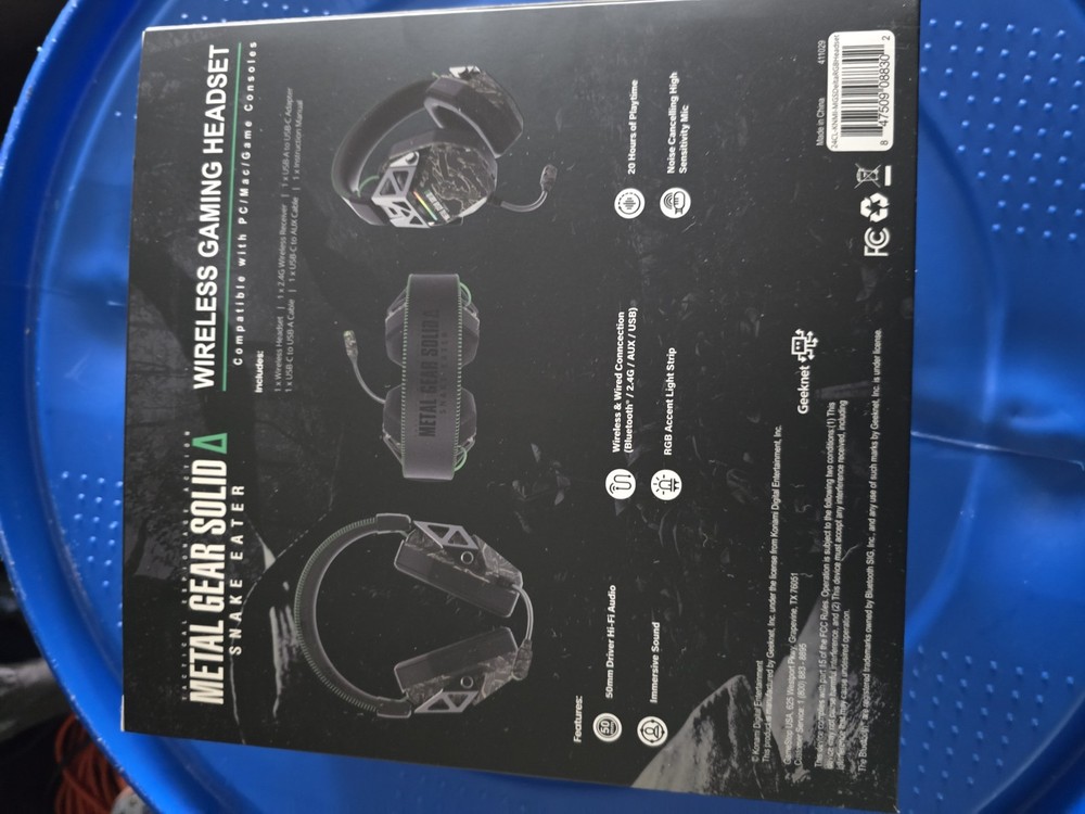 Metal Gear Solid Snake Eater Gaming Headset Limited Edition