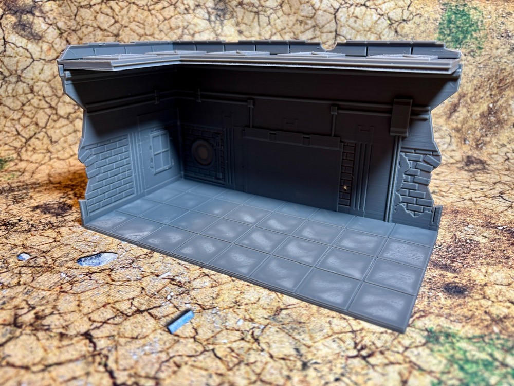 Plastic UKTC 40k Terrain Small L Ruin (1 Piece) - Easy stack system - Left hand