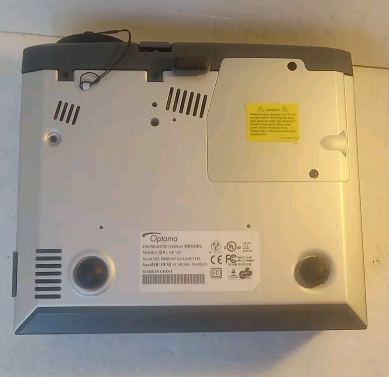 Optoma EP745 Portable Projector w/ DLP Technology & Case TESTED, WORKING!!