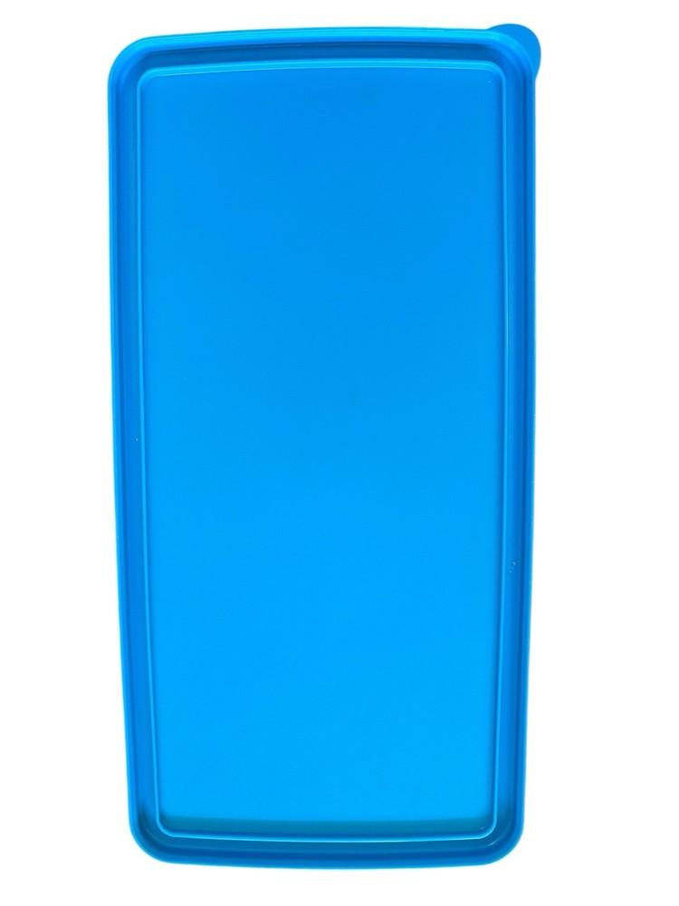 Tupperware FridgeSmart Rectangular Vented Blue Container 4352 & 4353 8-1/2 Cup