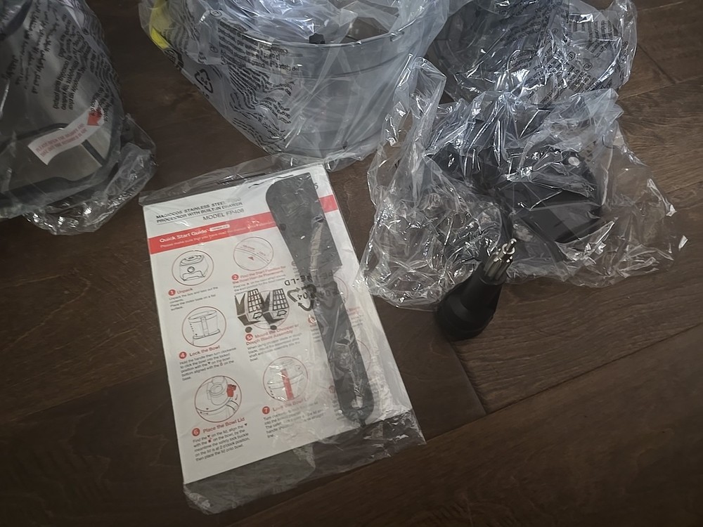 MAGICCOS Model FP408 Stainless Steel Food Processor - Missing Blades