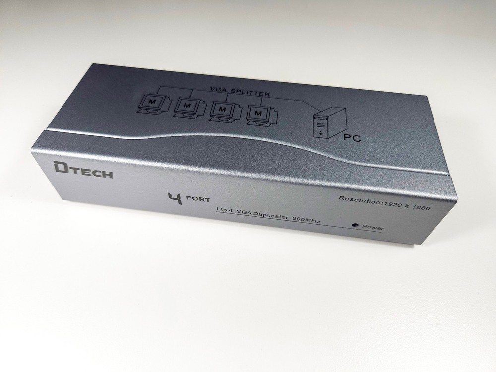 4 port VGA Video Splitter DTech Switch 4-Port