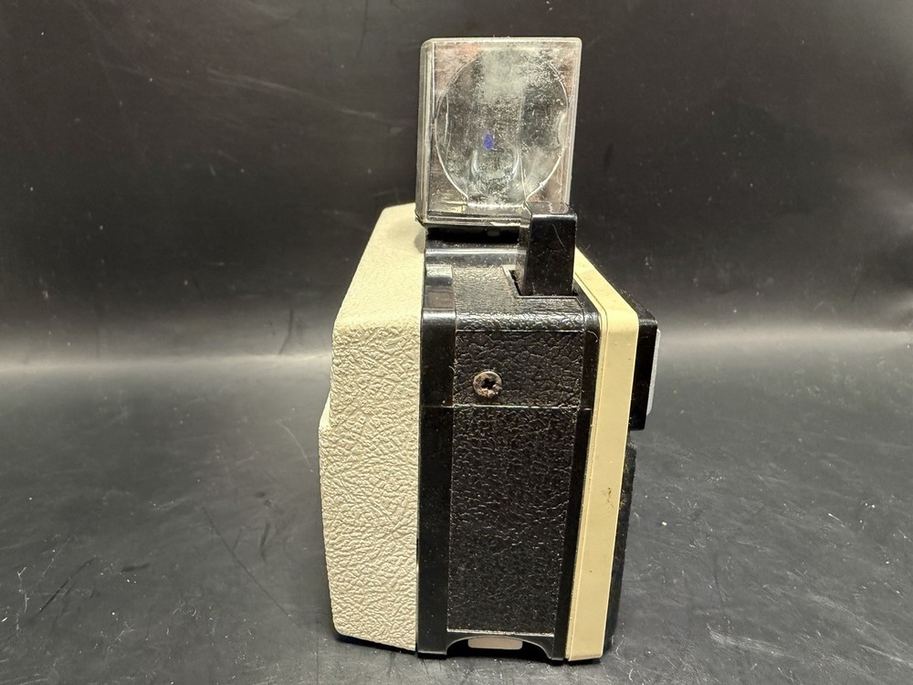 Vintage Keystone Auto-Instant 115X Camera w/ Flash Cube & Extras – Tested
