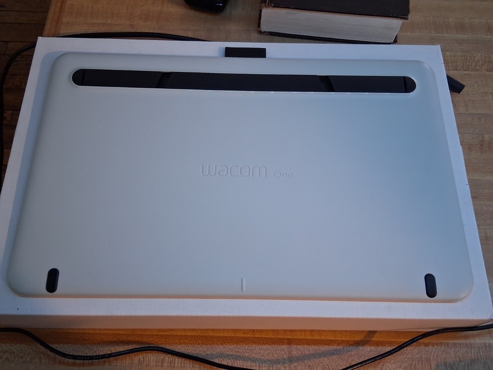 “Wacom One 13 Pen Display Tablet DTC133 – Tested Working – With Box”