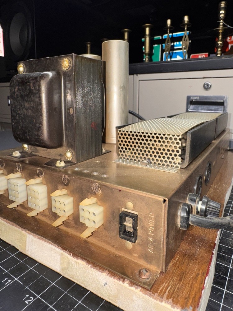 amplifier By Leslie .60s-70s