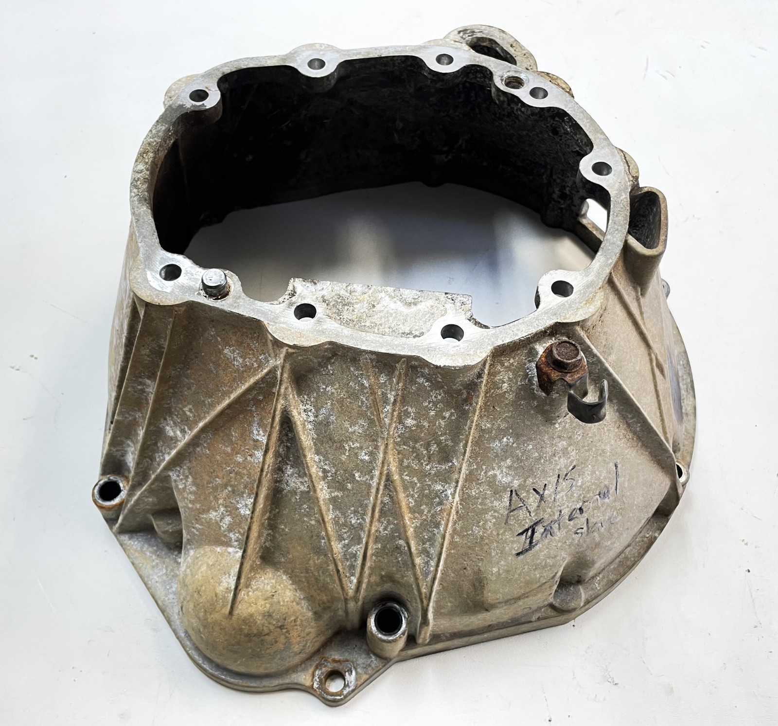 Jeep YJ XJ Cherokee Wrangler AX15 Bell Housing Manual Transmission internal