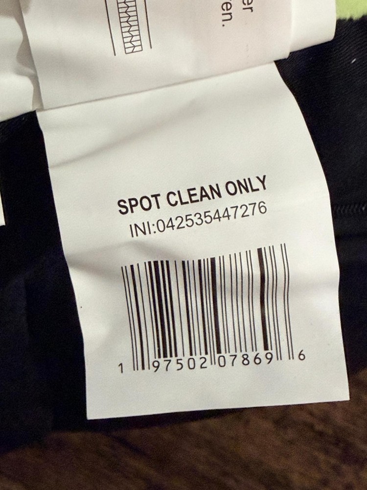 The Grinch Dr. Seuss Pod Beanbag Toddler Chair 17 in W x 20 in H x 17