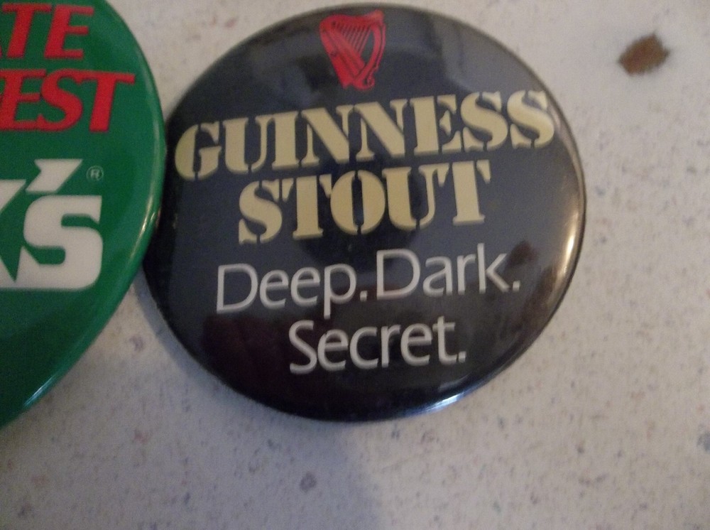 5 BEER LOGOS PINS / BUTTONS 1 LAPEL PIN