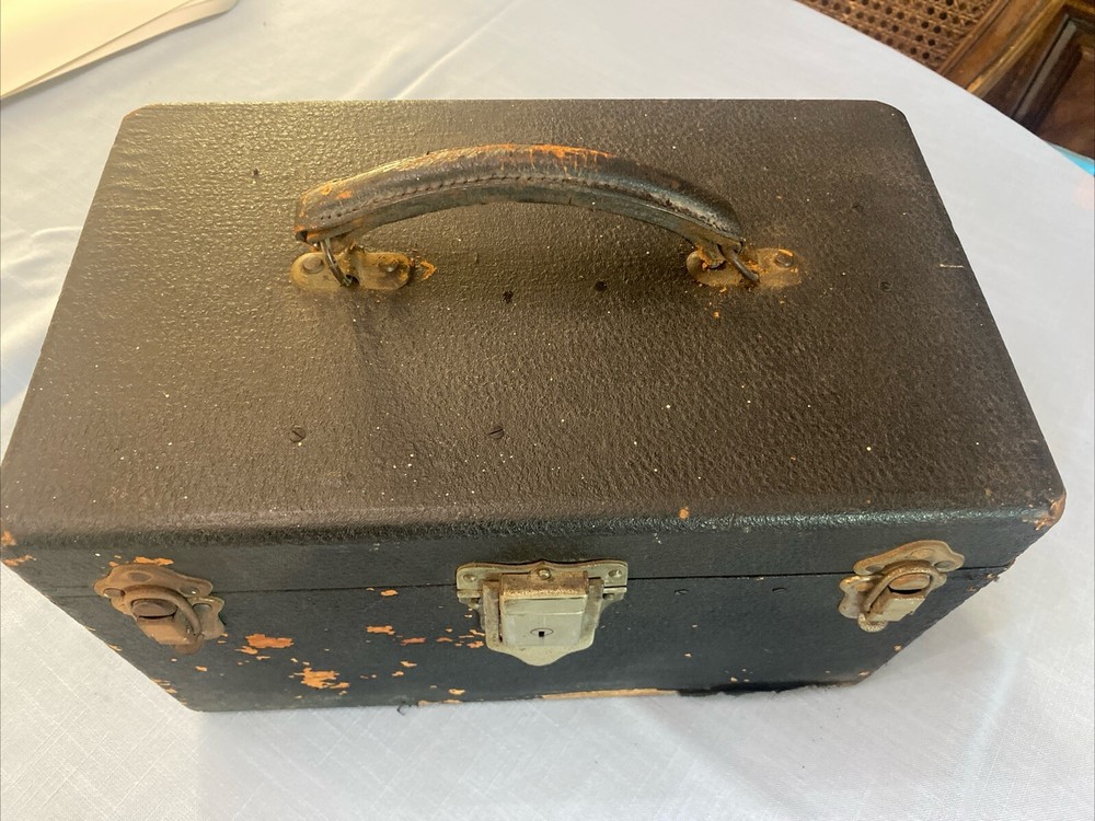 Vintage Ernst Leitz Wetzlar Microscope w/ Case & Extras