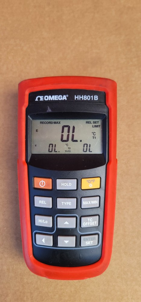 Omega HH801B Dual-Input Handheld Digital Thermometer