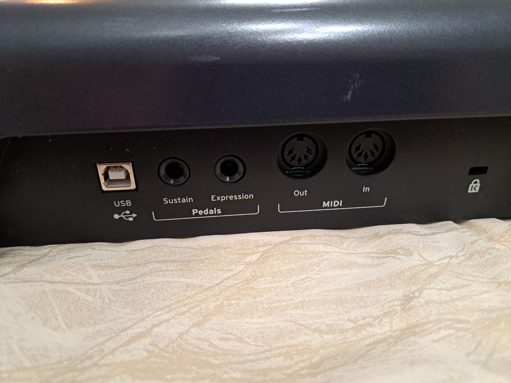 Novation Impulse 25 Controller Keyboard (used)