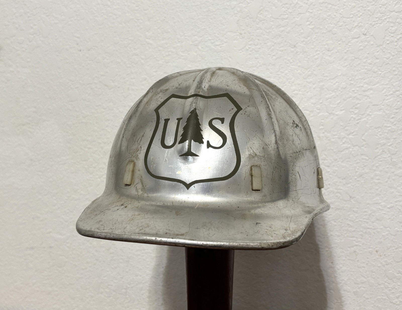 VINTAGE ALUMINUM HARD HAT - US FOREST SERVICE / SMOKEY BEAR