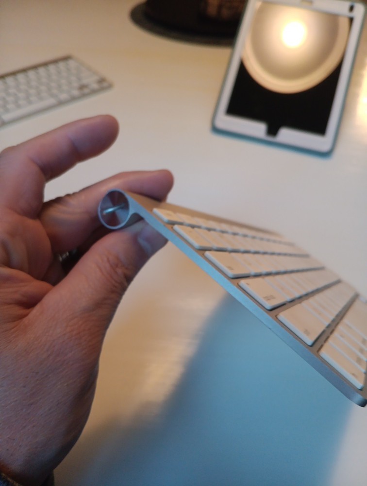 Apple Magic Keyboard Bluetooth Wireless Model A1314 Fully Tested And Working EUC