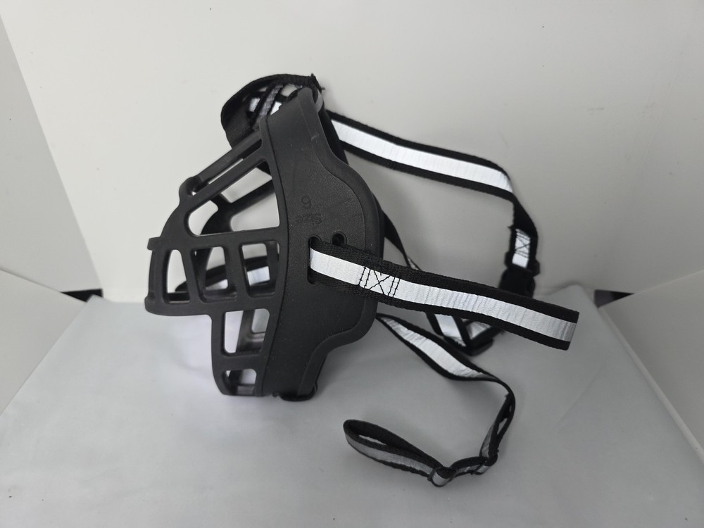 Adjustable Plastic Dog Muzzle  Breathable Grille Reflective Strips Size 6