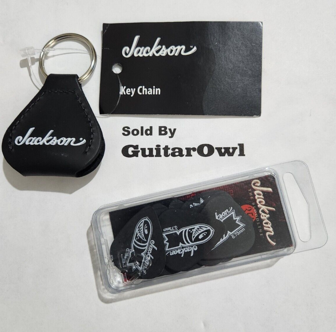 JACKSON MEDIUM GUITAR PICKS 351 Black Bomb 73mm  Leather pick holder keychain