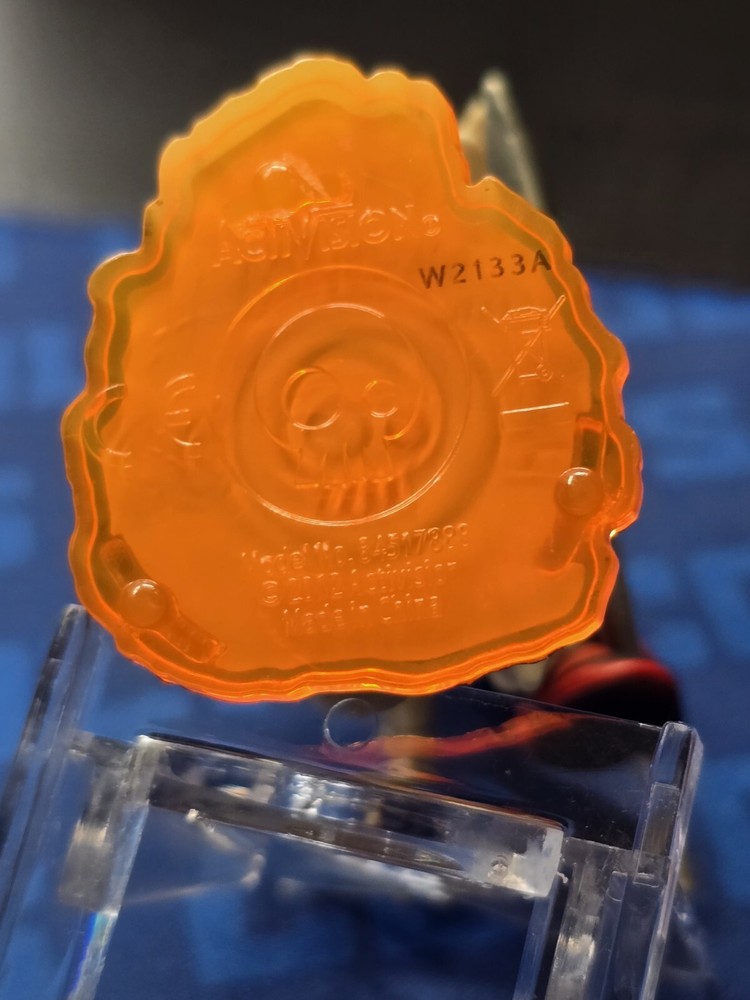 Skylanders Giants(Orange Base)-Element: UnDead 2 Figure Bundle- Activision