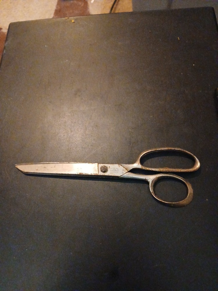 Vntg 8.5 Stiletto Scissors