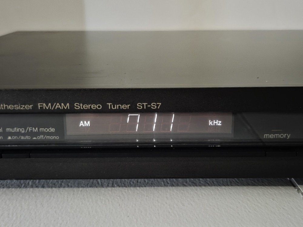 Technics ST -S7 Fm Tuner Dim Display