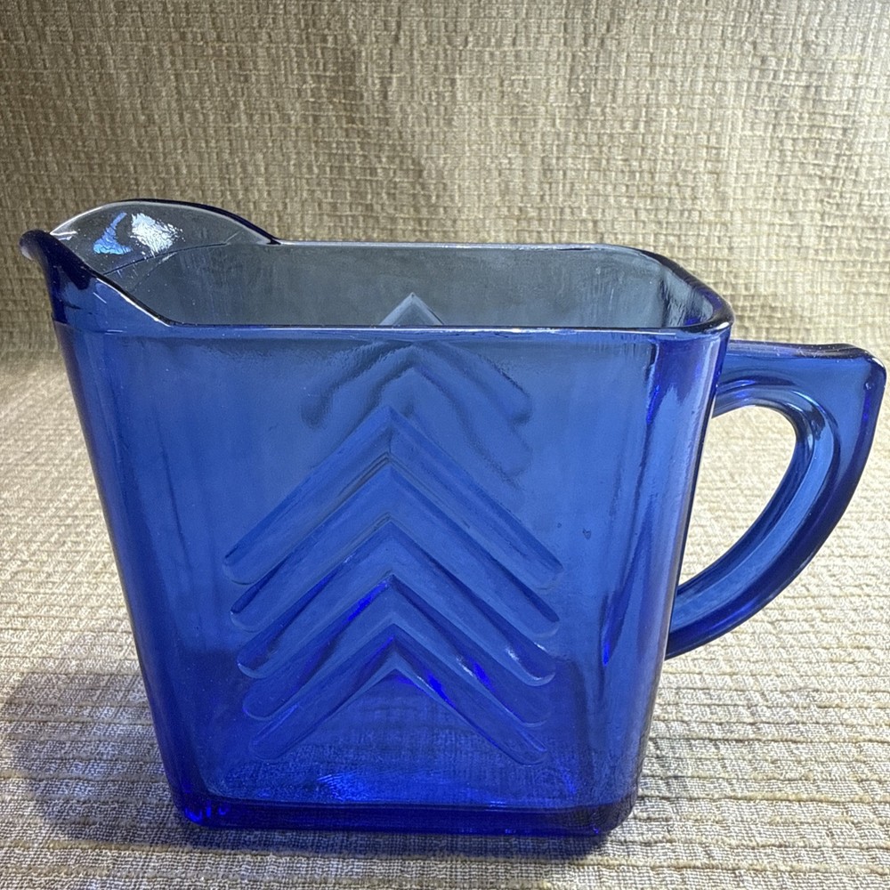 Vintage Cobalt Blue Glass measuring 1 Cup Rectangular  w/Handle, Chevron Design