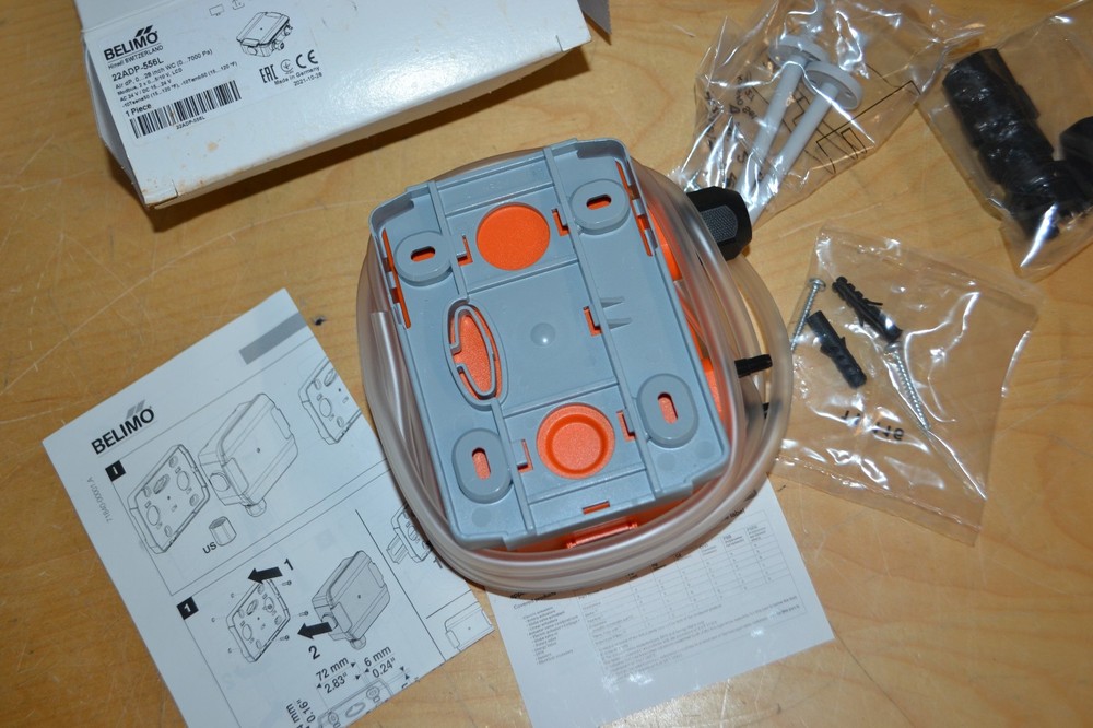BELIMO ~ 22ADP-556L ~ Diff Air Pressure Sensor 7000 LCD MODBUS