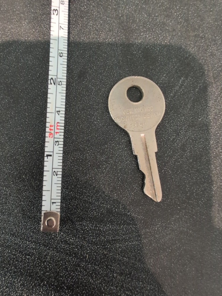 Vee Inc Key 9027