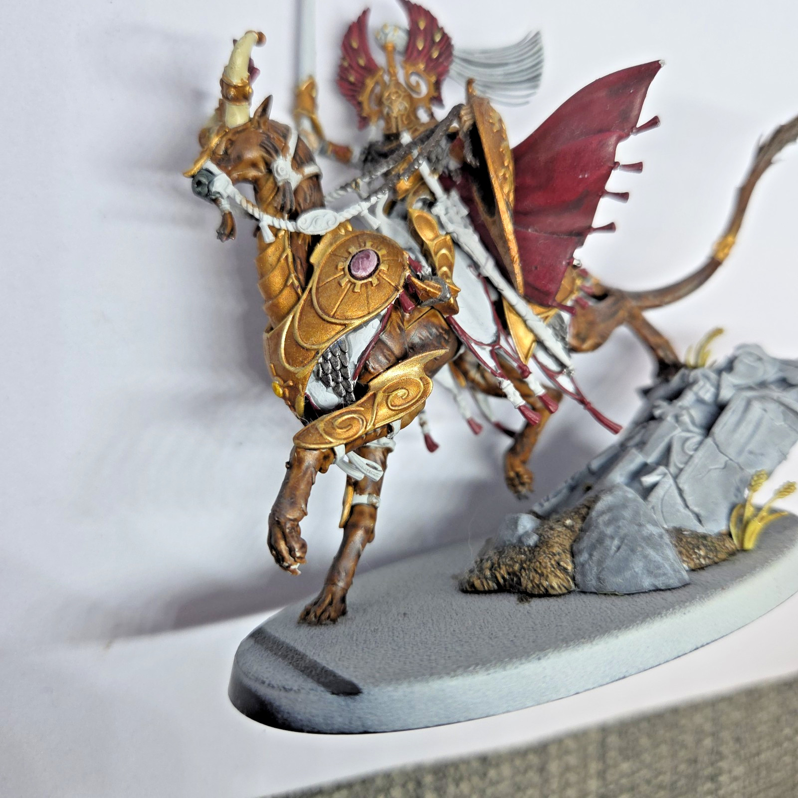 Warhammer AoS: Lumineth Realm Lords - Lyrior Uthralle, Warden of Ymetrica