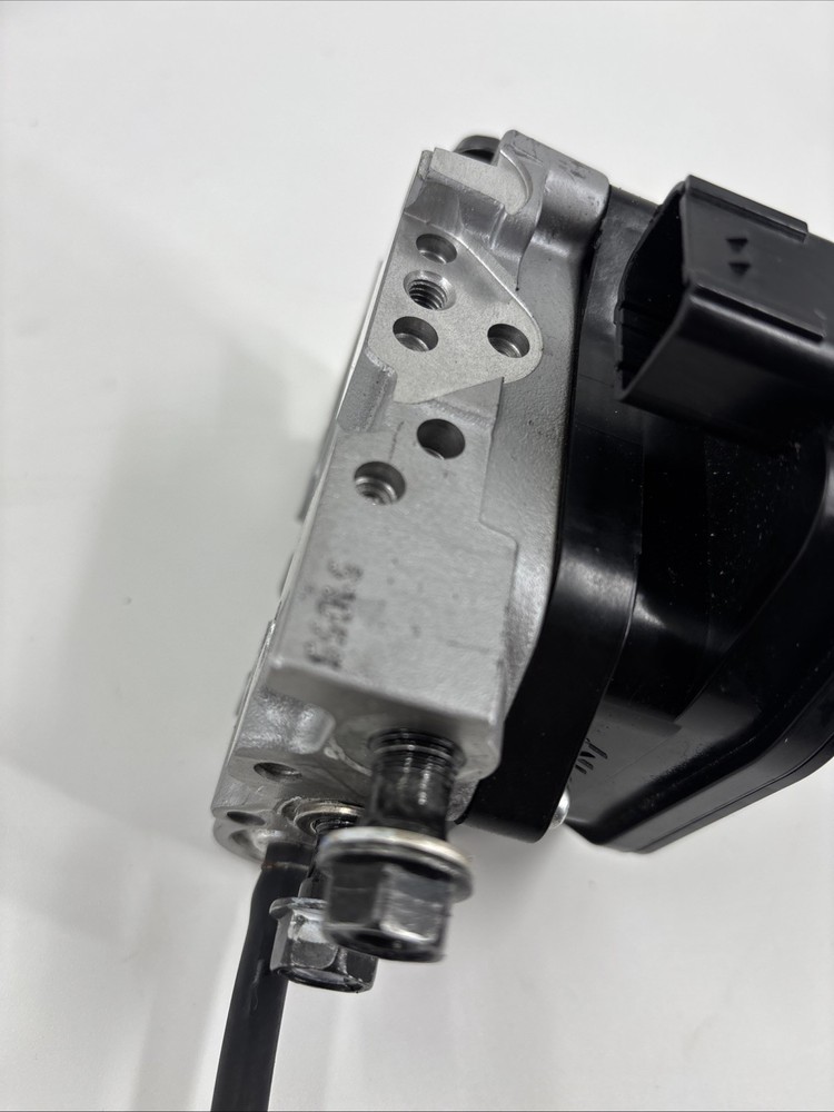 2016 HONDA CBR 600 RR RA-D Front ABS Pump #D52