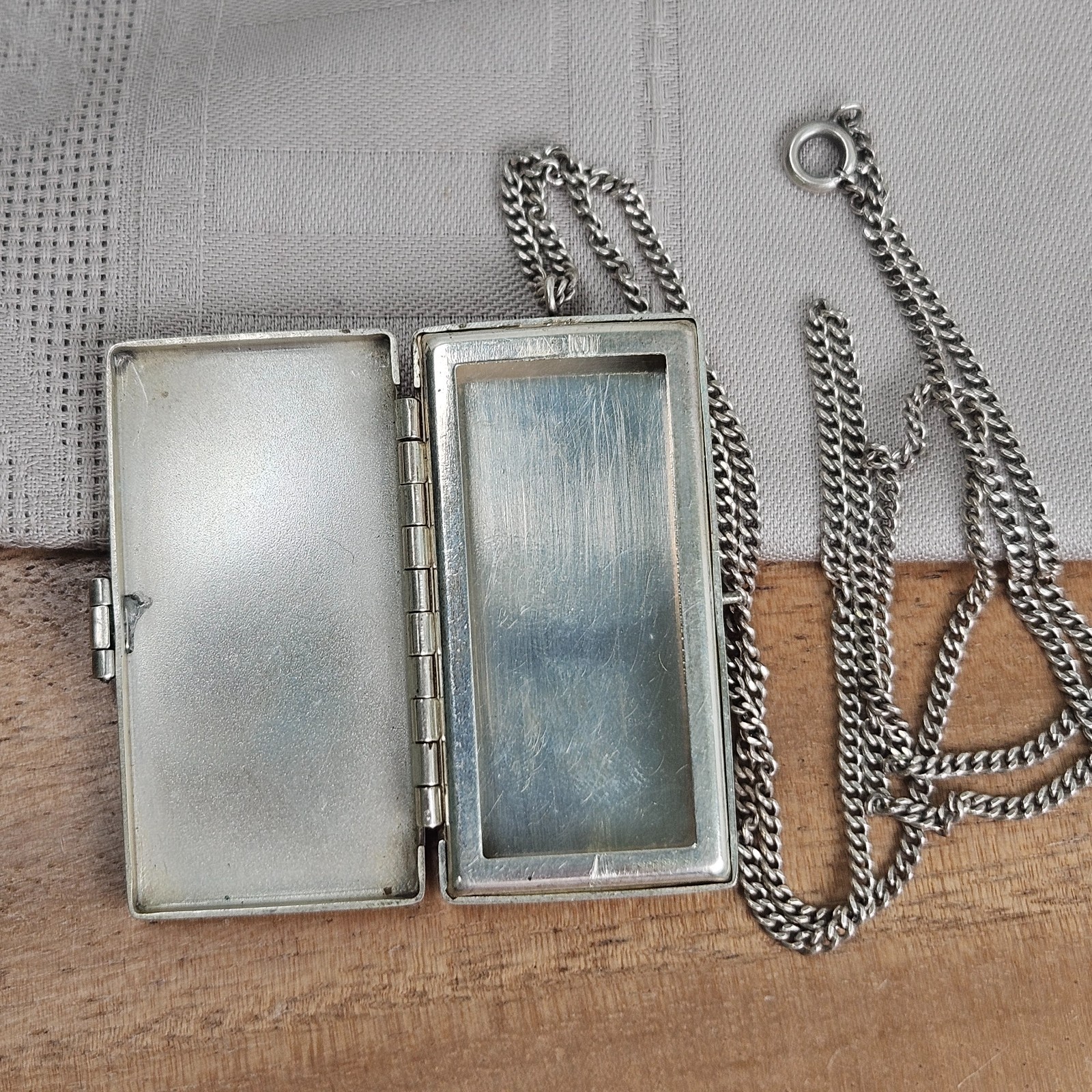 Vintage Sterling Silver Hinged Square Locket/Compact Pendant 26" Chain Necklace
