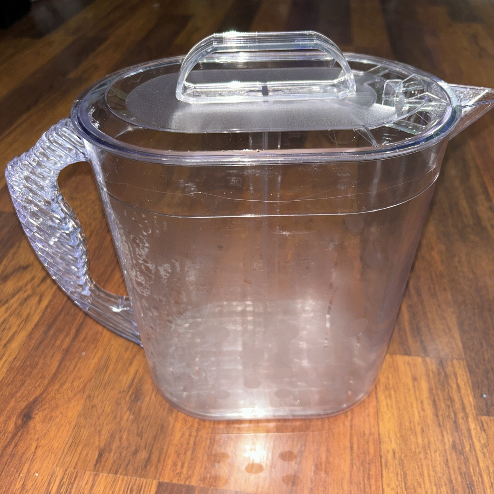 Pampered Chef Quick Stir Pitcher Family Size 1-Gallon Polka Dots MADE IN USA