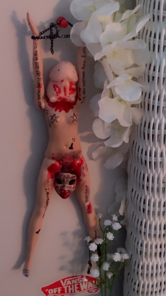 🏩Voodoo Doll With Newborn Sacrifice💒