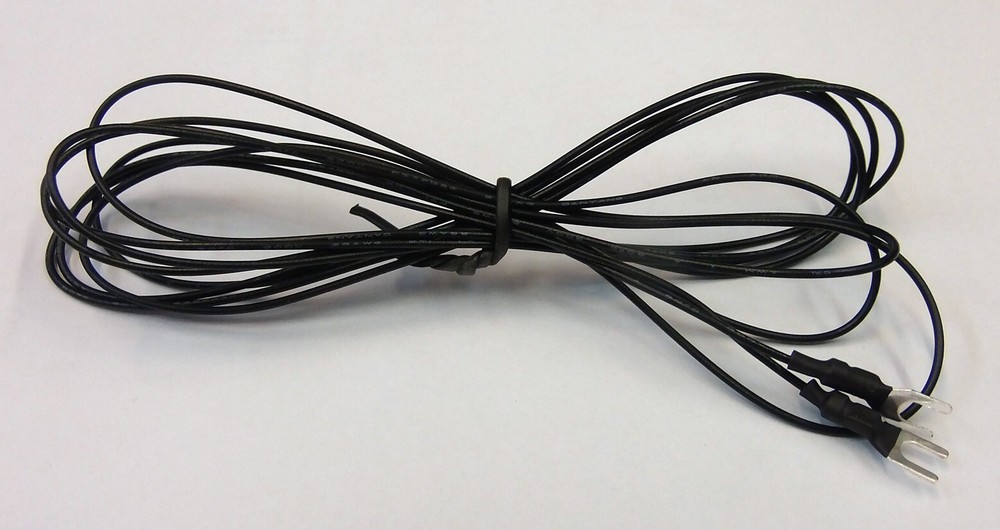 UNIVERSAL GROUND WIRE FOR TURNTABLES, AMPLIFIERS, SPEAKERS, ETC