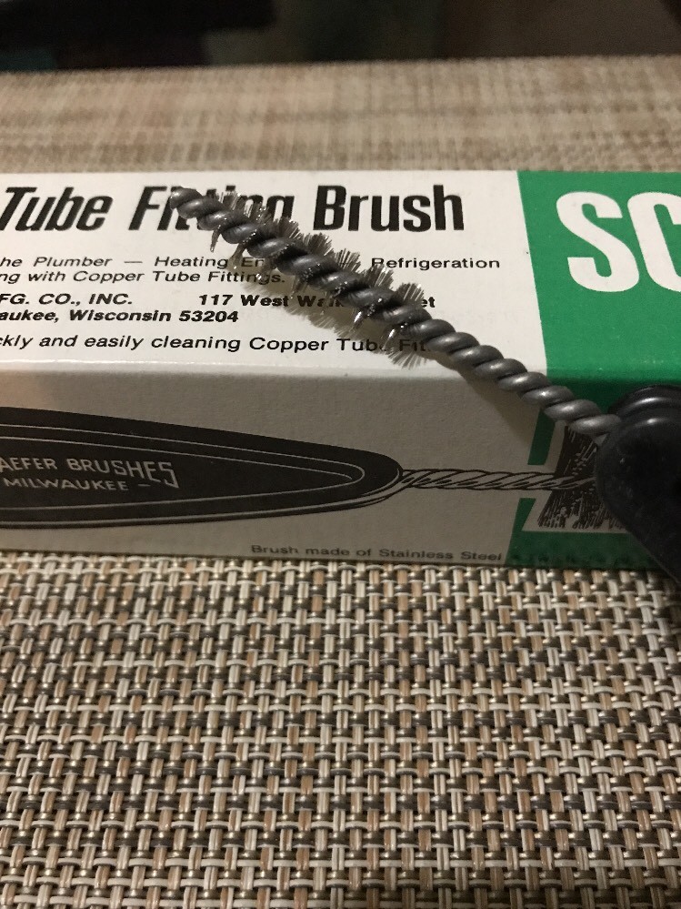 Schaefer copper tupe fitting brush 1/4" model#00924,(The Real Brush)