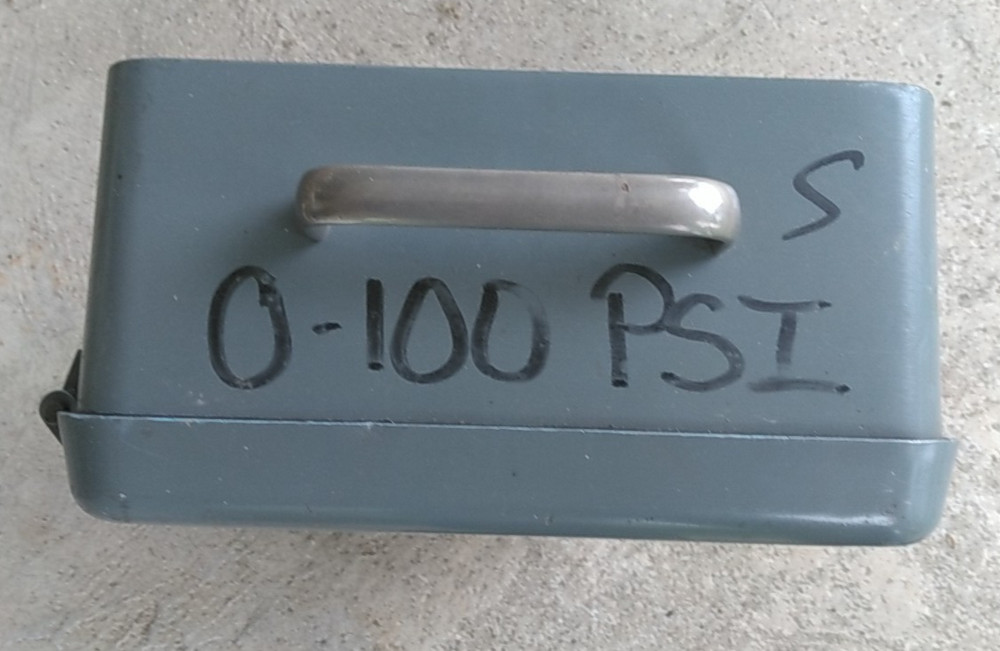 Mechanical chart recorder -Mercury instruments. 100 psi element.