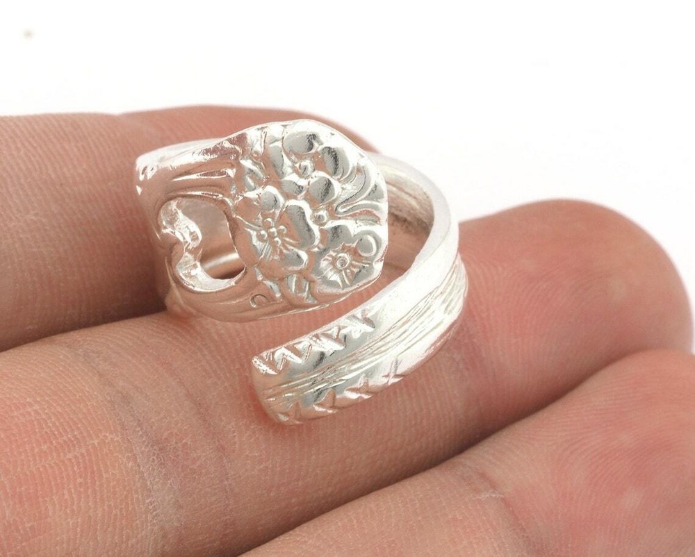 Spoon Wrap Ring Flower Patterned Adjustable Shiny Silver Plated Brass  8US 4050