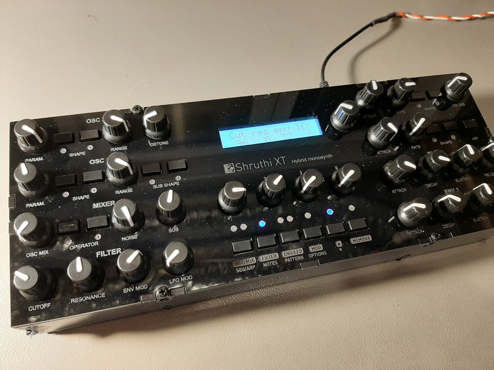 Shruthi XT with SMR4