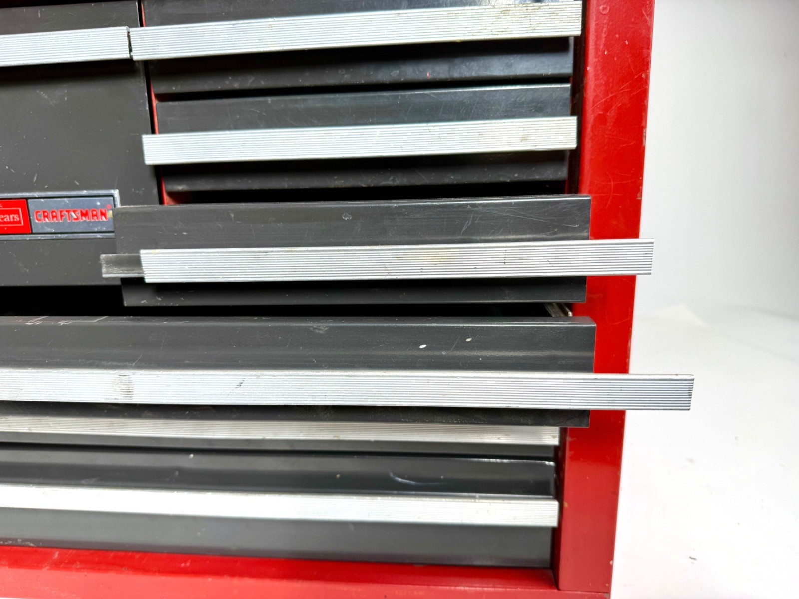 Vintage 1979 Sears Craftsman Mechanic's metal 10-Drawer Top Tool Chest w/ Tray